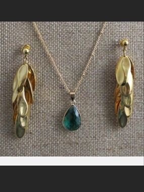 Gold-Tone Leaf Drop Earrings with Teardrop Green Pendant Necklace
